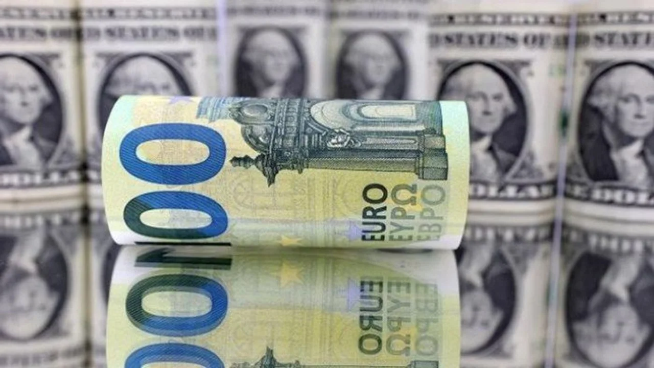 سعر اليورو يسجل 60.51 جنيه في البنك المركزي المصري خلال تعاملات الأحد